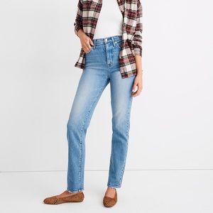 Madewell Classic Straight Jeans in Eastend Wash